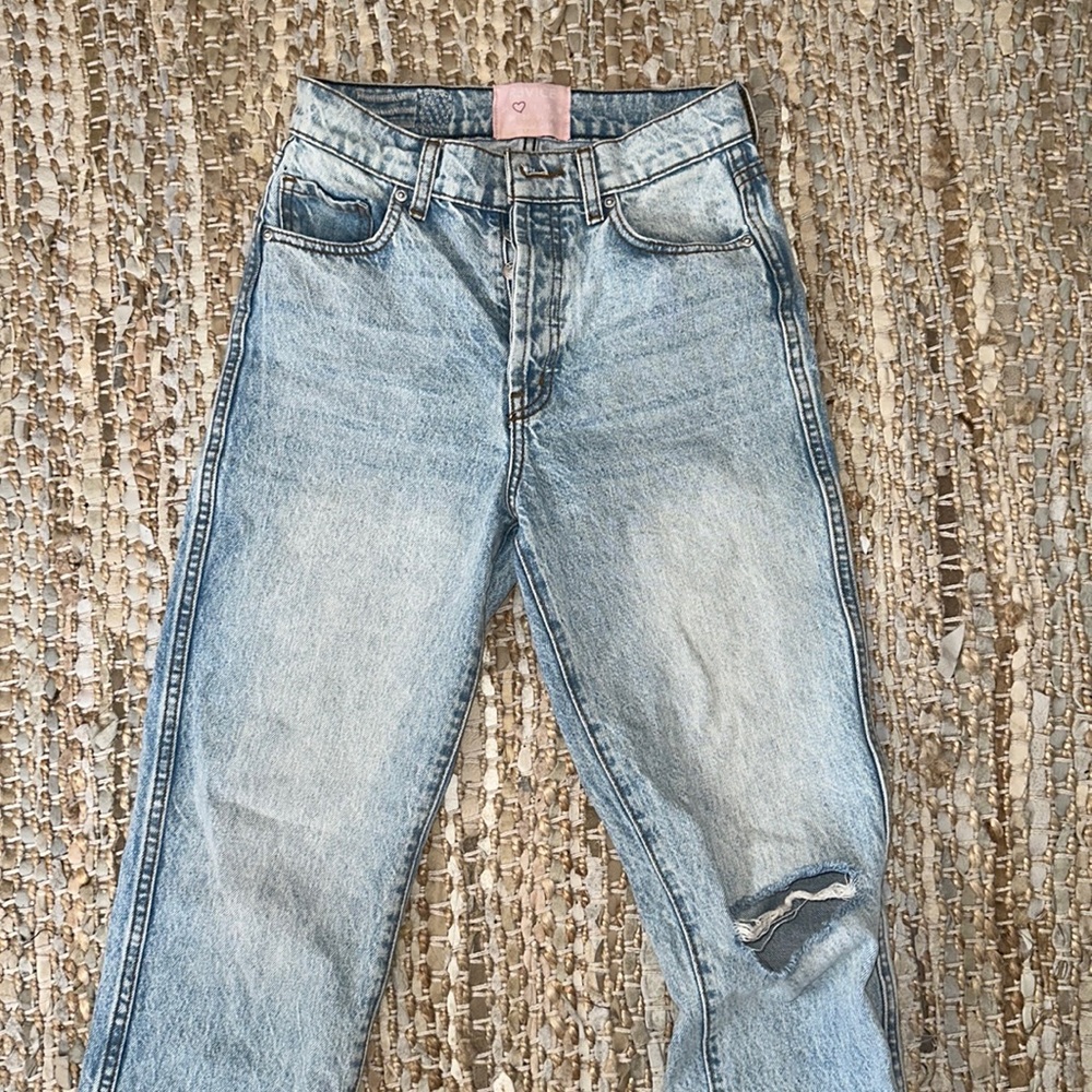 REVICE DENIM BOYFRIEND JEANS, light rips on knee and behind, size 24